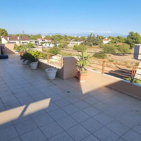 1 Bedroom Apartment Close To The Sea Artemida  Exteriör bild